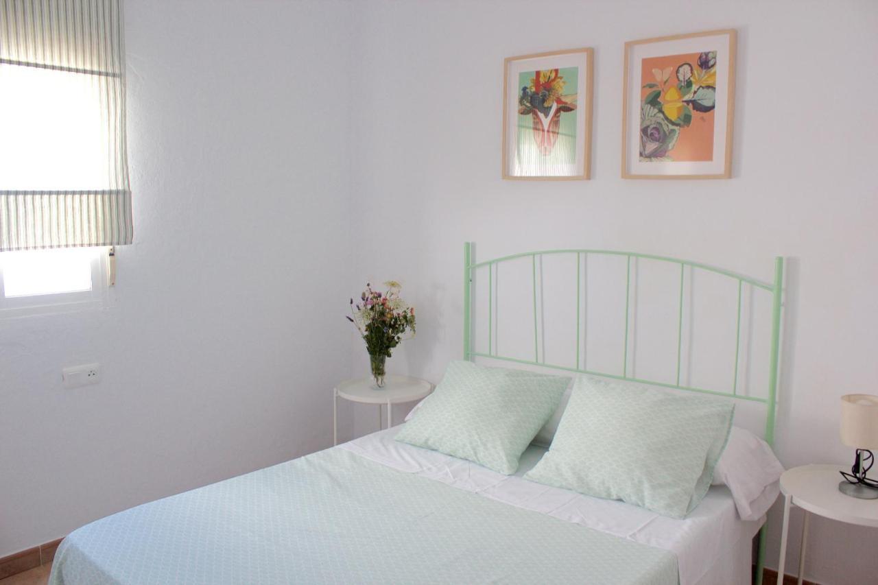 Casa Parpatana Apartment โกนิล เด ลาฟรอนเตรา ภายนอก รูปภาพ