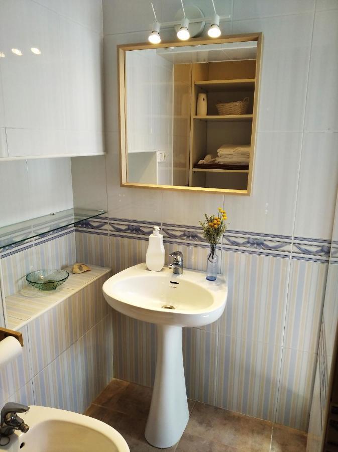 Casa Parpatana Apartment โกนิล เด ลาฟรอนเตรา ภายนอก รูปภาพ